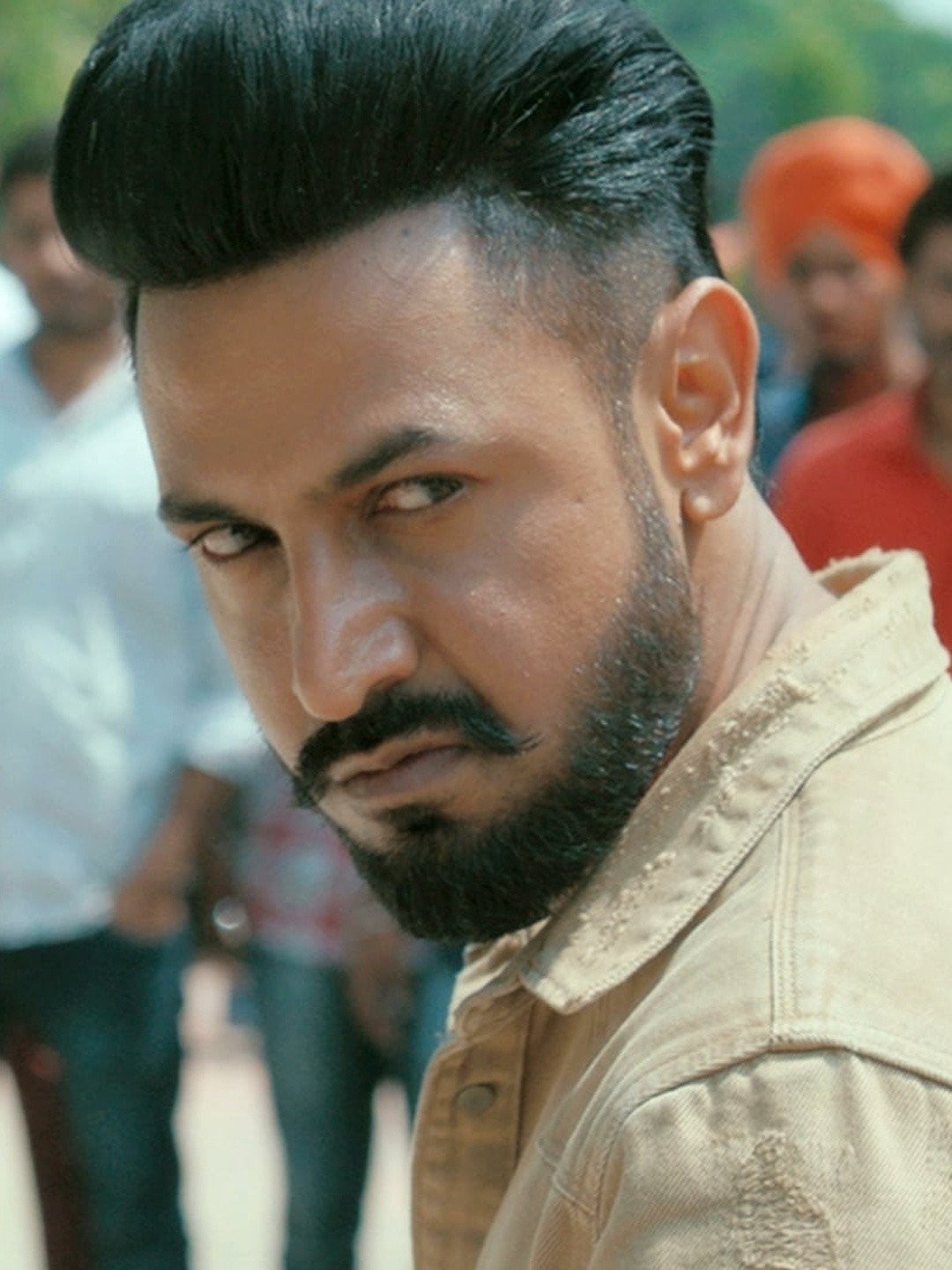 After Parmish Verma, Carry On Jatta 2 actor Gippy Grewal receives threats  from gangster Dilpreet Singh | Celebrities News – India TV